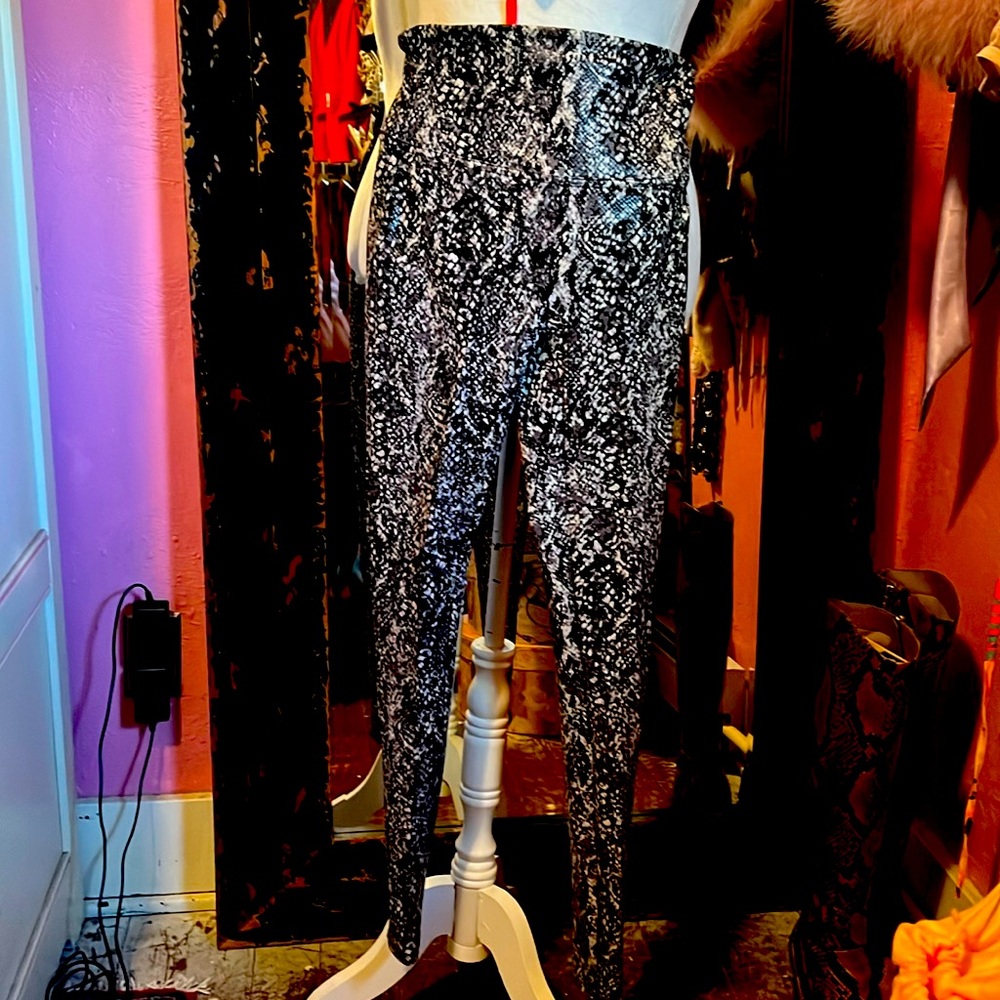 Spanx faux-leather leggings